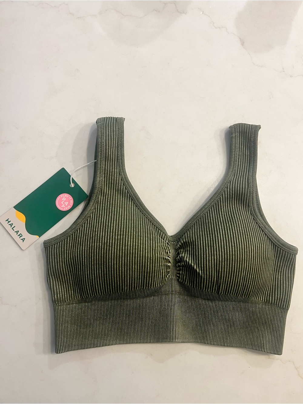 NWT- Halara Ribbed V-Neck Center Ruched Sports Bra / Yoga Crop Top - Olive Green